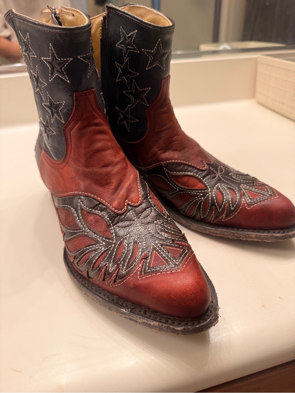 Stetson Ankle Boots Pointed Toe Low Heel Distressed Red Black Blue Sz 8